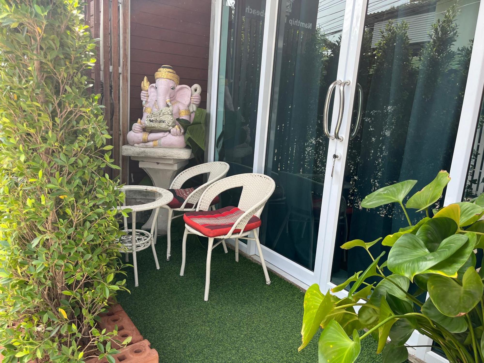 Namthip Homebeach 반 타이 외부 사진